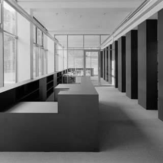 Ulrich Schwarz, Architekturfotografie, Fotografie, Architektur, BG-Platzgestaltung und Foyer, Berlin, KuehnMalvezzi, Architekten, Double Standards, Grafikdesign, Berlin, Baujahr 2004, 