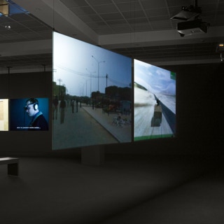 Ulrich Schwarz, Architekturfotografie, Fotografie, ›Harun Farocki: Ernste Spiele‹, Harun Farocki, Filmregisseur, Kunst, Hamburger Bhf-Museum für Gegenwart, Berlin, KuehnMalvezzi, Architektur, Baujahr 2014, 2014